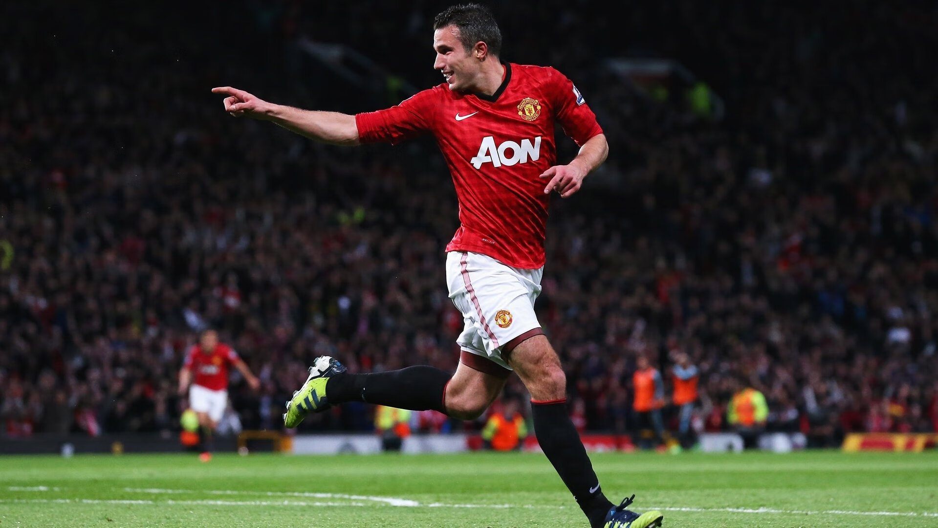 “双雄争霸”：两大豪门的巅峰对决，双雄争霸电影